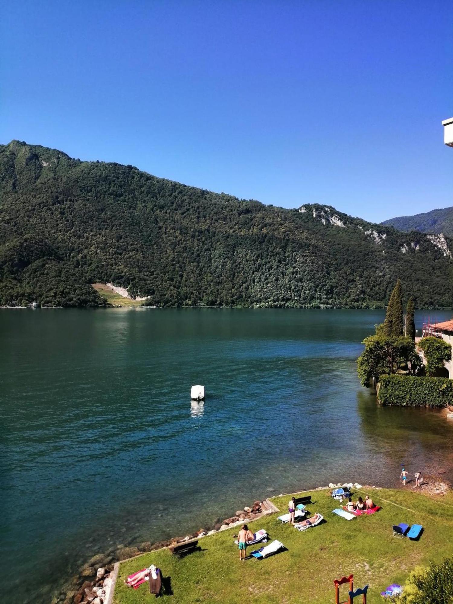 Lake Como Casa La Rosa Abbadia Lariana Exteriör bild