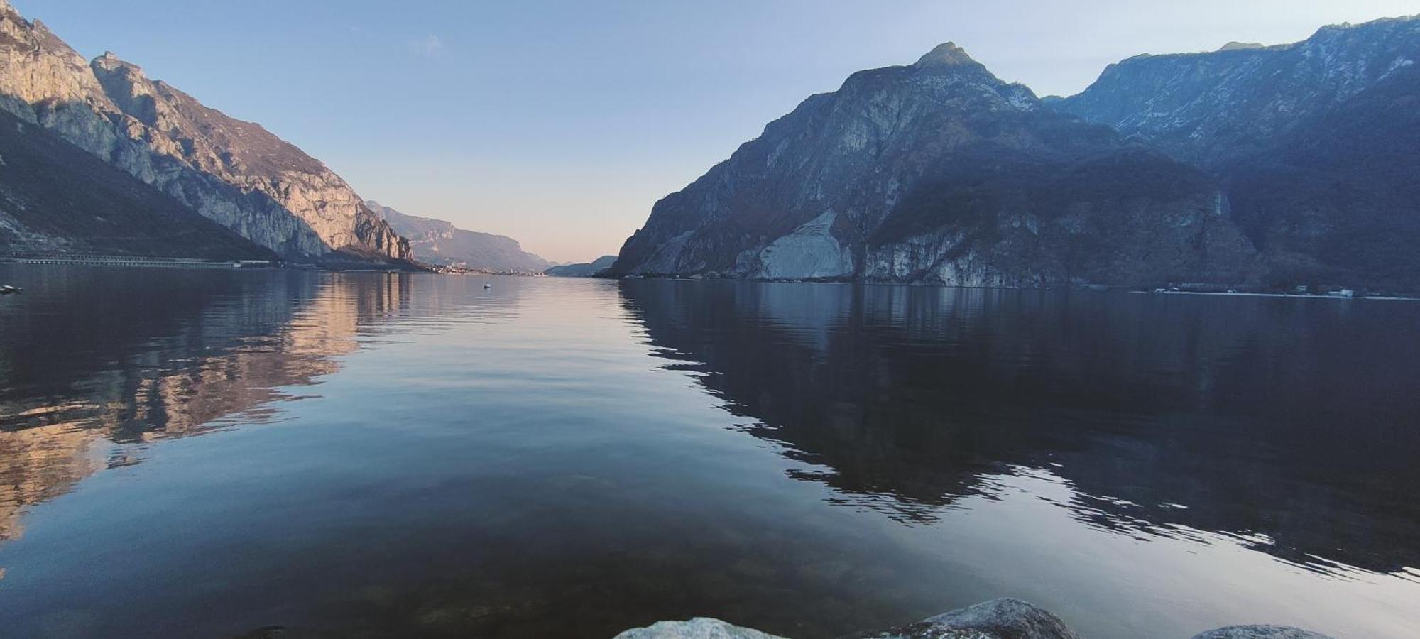 Lake Como Casa La Rosa Abbadia Lariana Exteriör bild